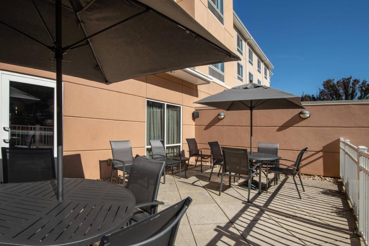 Fairfield Inn And Suites By Marriott Harrisonburg Extérieur photo